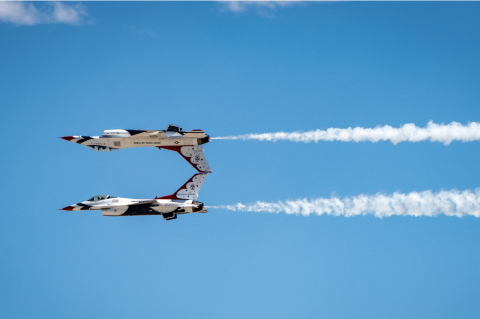 The U.S. Air Force Air Demonstration Squadron "Thunderbirds" perfrom at the 2019 Kirtland Air & Space Fiesta at Kirtland Air Force Base, New Mexico, May 18, 2019. 